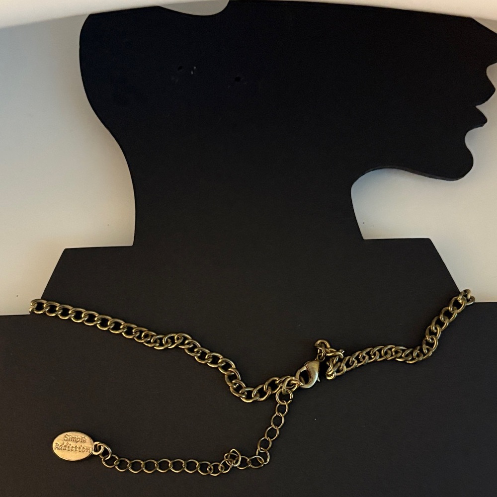 Vibrant Yellow Double-Layer Necklace - Picture 2 of 4